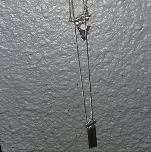 Fashionable Elegant Silver Layered Pendant Necklace